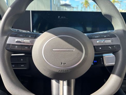 Used 2025 Hyundai Sonata SEL FWD image 28