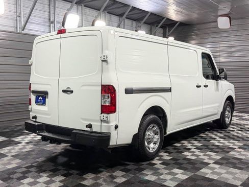 Used 2020 Nissan NV 2500 SV image 5