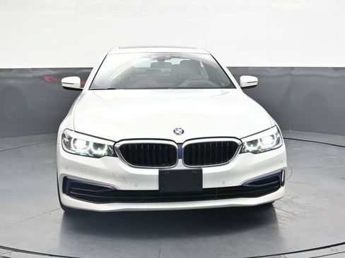 Used 2020 BMW 530i xDrive w/ Premium Package AWD/4WD image 10
