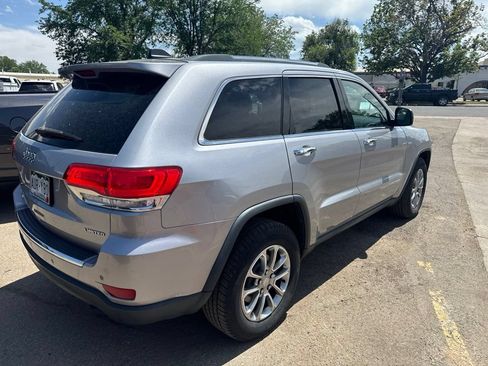Used 2014 Jeep Grand Cherokee Limited w/ Luxury Group II AWD/4WD image 2