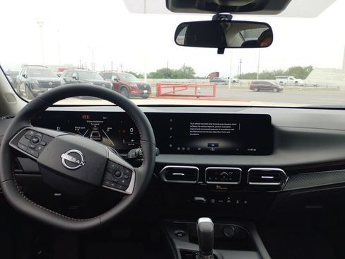 New 2026 Nissan Sentra SR w/ Floor Mat Package FWD image 12