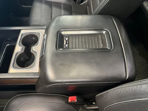 Used 2017 GMC Sierra 1500 Denali w/ Denali Ultimate Package AWD/4WD image 28