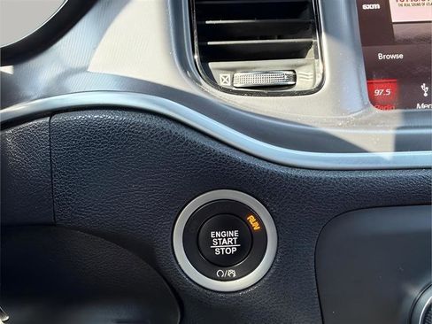 Used 2019 Dodge Charger GT w/ Blacktop Package image 33