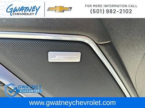Used 2022 Chevrolet Silverado 1500 LTZ w/ Z71 Off-Road Package AWD/4WD image 21