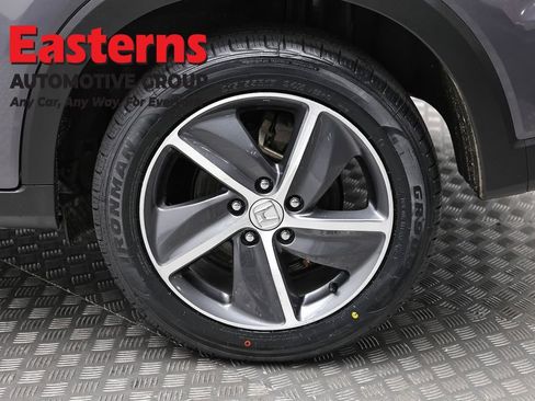 Used 2021 Honda HR-V EX-L image 8