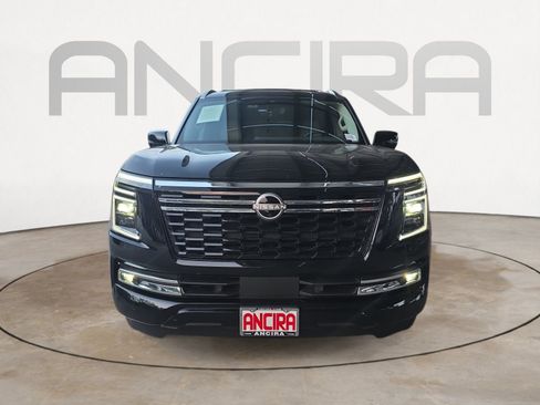 Used 2025 Nissan Armada Platinum w/ Convenience Package RWD image 3