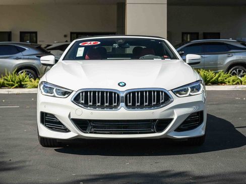 Used 2025 BMW 840i Convertible w/ Comfort Seating Package RWD image 2