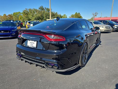 Used 2020 Kia Stinger GT1 image 4