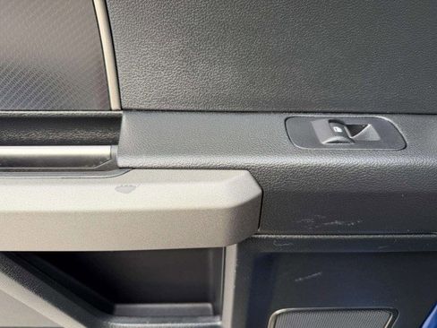 Used 2017 Ford F150 Raptor w/ Equipment Group 802A Luxury image 38