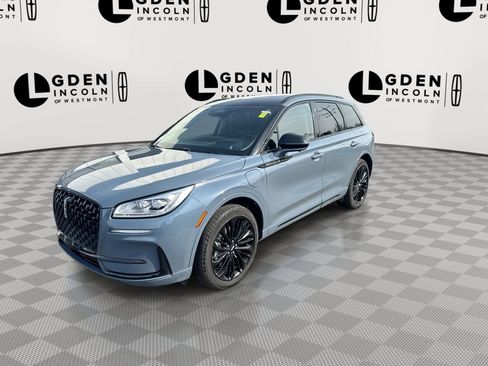 Certified 2025 Lincoln Corsair Grand Touring w/ Equipment Group 302A image 4