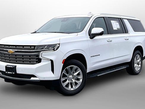 Used 2023 Chevrolet Suburban Premier AWD/4WD image 13