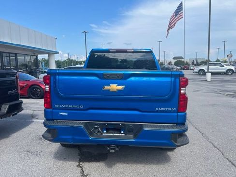 Used 2024 Chevrolet Silverado 1500 Custom RWD image 5