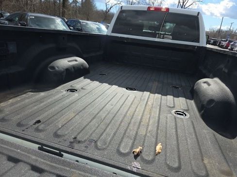 Used 2024 RAM 3500 Big Horn image 34