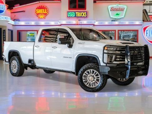 Used 2022 Chevrolet Silverado 3500 High Country w/ Technology Package image 1