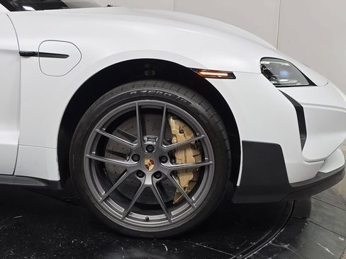 Certified 2025 Porsche Taycan Turbo GT AWD/4WD image 11
