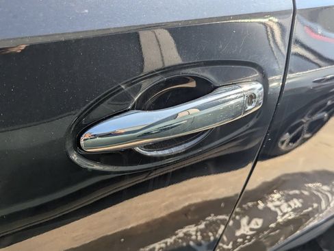 Used 2018 Nissan Rogue S w/ S Value Package FWD image 7