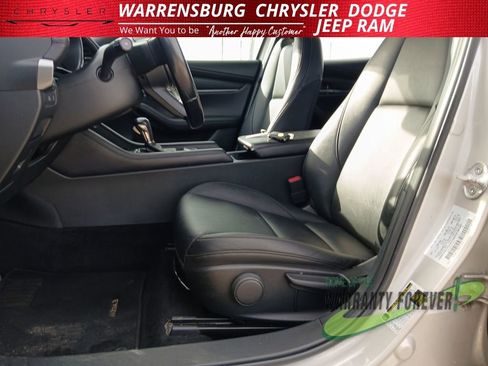 Used 2024 MAZDA MAZDA3 s image 13