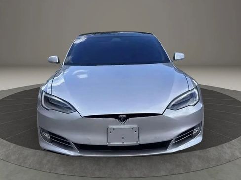 Used 2018 Tesla Model S 100D AWD/4WD image 8