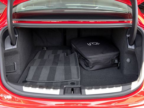 Certified 2024 Porsche Taycan Turbo AWD/4WD image 44