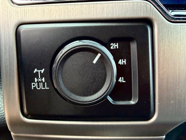 Used 2022 Ford F350 Platinum AWD/4WD image 28