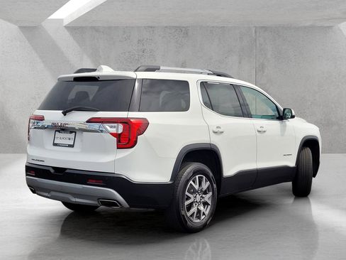 Used 2023 GMC Acadia SLT FWD image 5