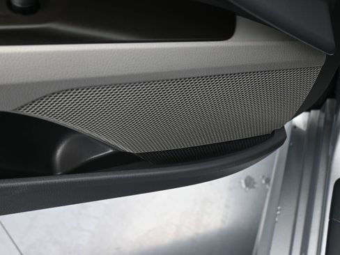 Used 2022 Toyota Camry SE image 14