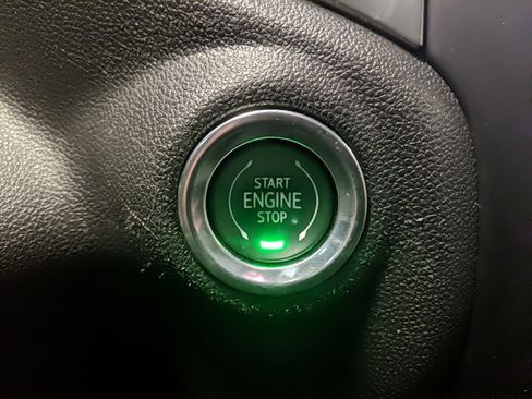 Used 2020 Chevrolet Silverado 1500 LT w/ All-Star Edition image 24