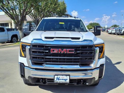 Used 2024 GMC Sierra 2500 Pro w/ Convenience Package AWD/4WD image 24