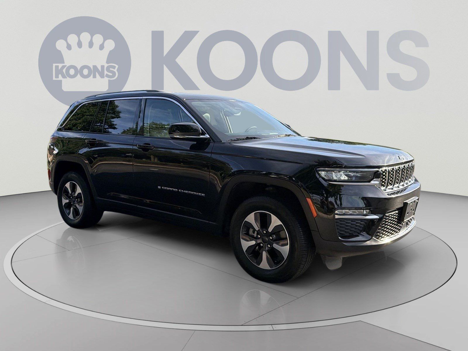 Used 2024 Jeep Grand Cherokee Limited 4xe AWD/4WD image 10