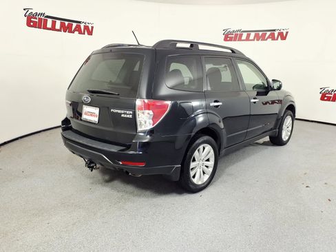 Used 2013 Subaru Forester 2.5X Premium AWD/4WD image 4