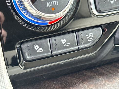 Certified 2021 GMC Yukon Denali AWD/4WD image 16