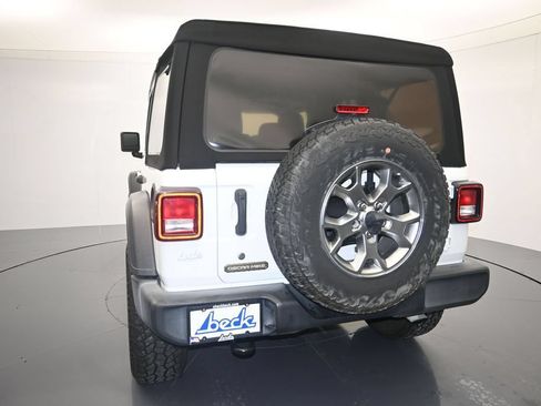 Used 2020 Jeep Wrangler Unlimited Sport AWD/4WD image 23