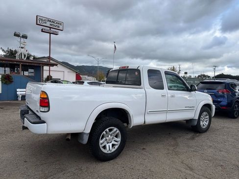Used 2003 Toyota Tundra Limited image 8