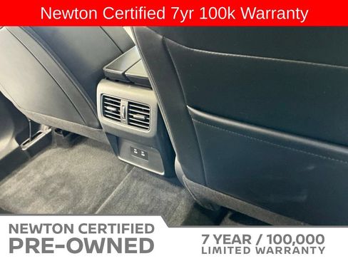 Used 2024 Nissan Rogue SV w/ SV Premium Package AWD/4WD image 18