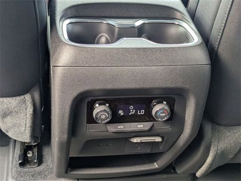 New 2026 Chevrolet Traverse Z71 w/ Enhanced Driving Package image 30