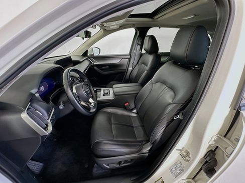 Used 2024 MAZDA CX-90 Plug-In Hybrid w/ Preferred image 13