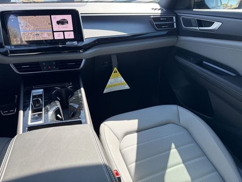 New 2026 Volkswagen Atlas Cross Sport SEL R-Line image 14