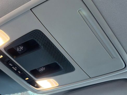 Used 2023 Honda Pilot Elite image 26