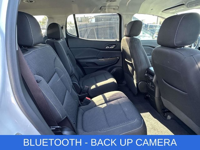 Used 2023 GMC Acadia SLE w/ Driver Convenience Package AWD/4WD image 3