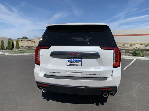 Used 2021 GMC Yukon Denali w/ Denali Ultimate Package AWD/4WD image 6