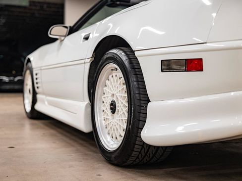 Used 1992 Chevrolet Corvette Convertible RWD image 36
