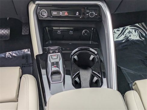 Used 2025 Audi Q5 Premium Plus w/ Premium Plus image 25