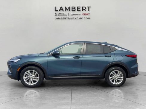 New 2026 Buick Envista Sport Touring w/ Convenience I Package FWD image 2