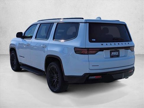Used 2023 Jeep Wagoneer Series II image 7