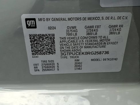 Certified 2024 GMC Sierra 1500 Elevation w/ LPO, Elevation Black Package AWD/4WD image 31