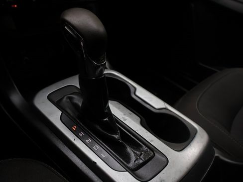 Used 2022 Chevrolet Colorado LT w/ Fleet Safety Package image 22