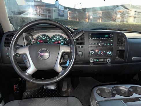 Used 2013 GMC Sierra 2500 SLE w/ Snow Plow Prep Package image 14