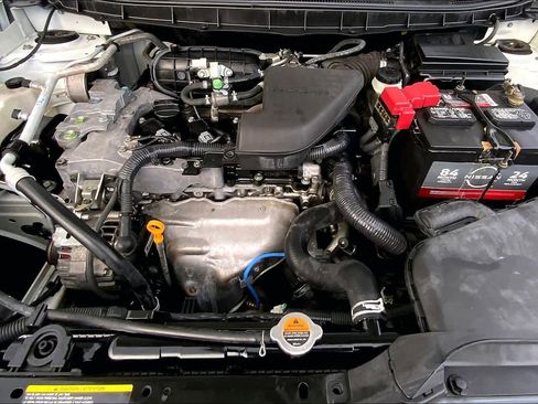 Used 2015 Nissan Rogue S w/ Convenience Package image 29