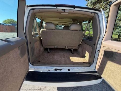 Used 1999 Chevrolet Astro Passenger RWD image 6