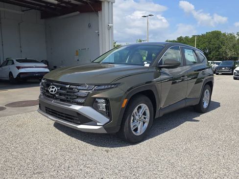New 2026 Hyundai Tucson SE FWD image 2